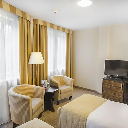 Qubus Hotel 4*