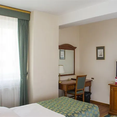 Hotel Qubus