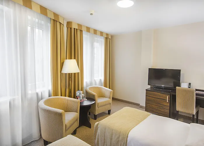 Qubus Hotel 4*